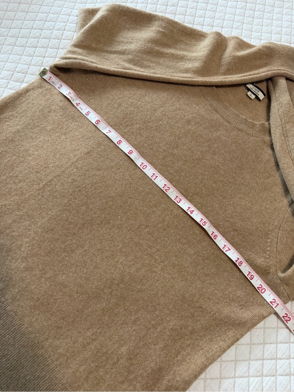 J.Crew 100% Cashmere Crewneck Sweater – Women’s Large – Camel Tan - Picture 9 of 10